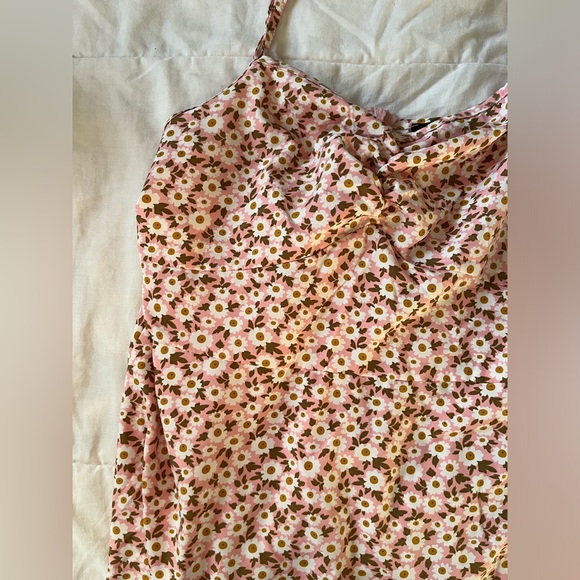 SHEIN floral print sundress - Picture 5 of 6